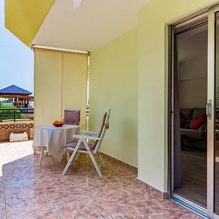Cozy With Pool View In Americas Apartment Costa Adeje (Tenerife)